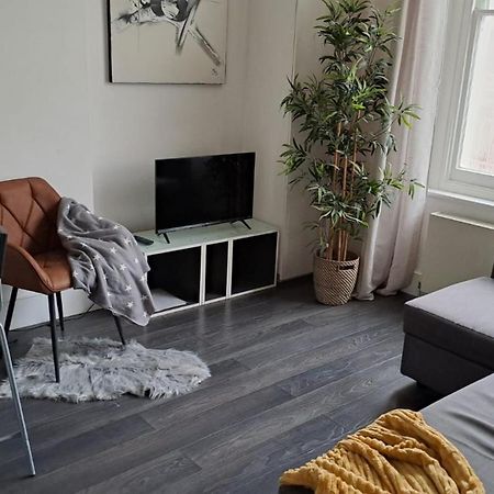 Апартаменты Fantastic 1Bd Flat In The Centre Лондон Экстерьер фото